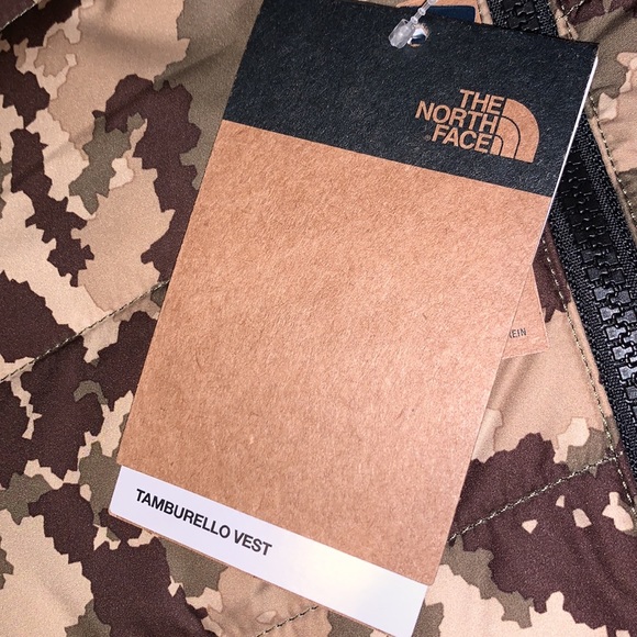 NWT The North Face Tamburello 2 Vest, Camo, Medium - Picture 10 of 12